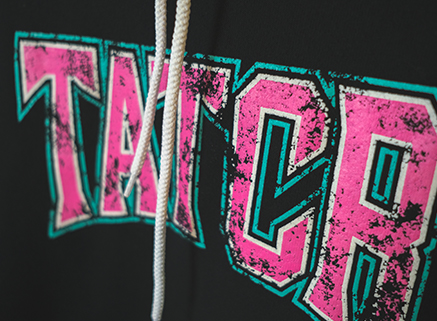 舒适与专业并重：定制工作服，让员工自信每一天(图1)